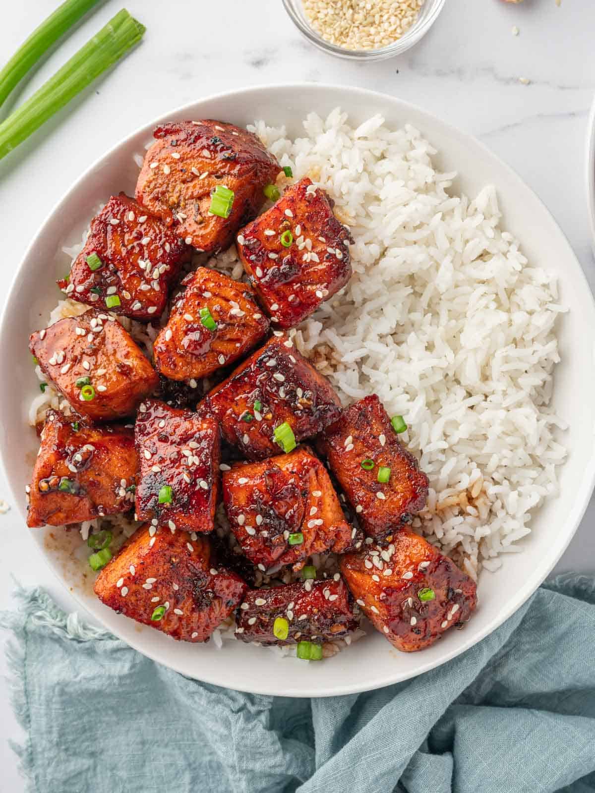 Honey Garlic Salmon Bites with Crisp Golden Edges