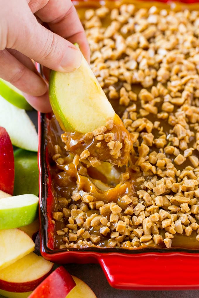 Caramel Apple Dip: Creamy Make-Ahead Party Dessert