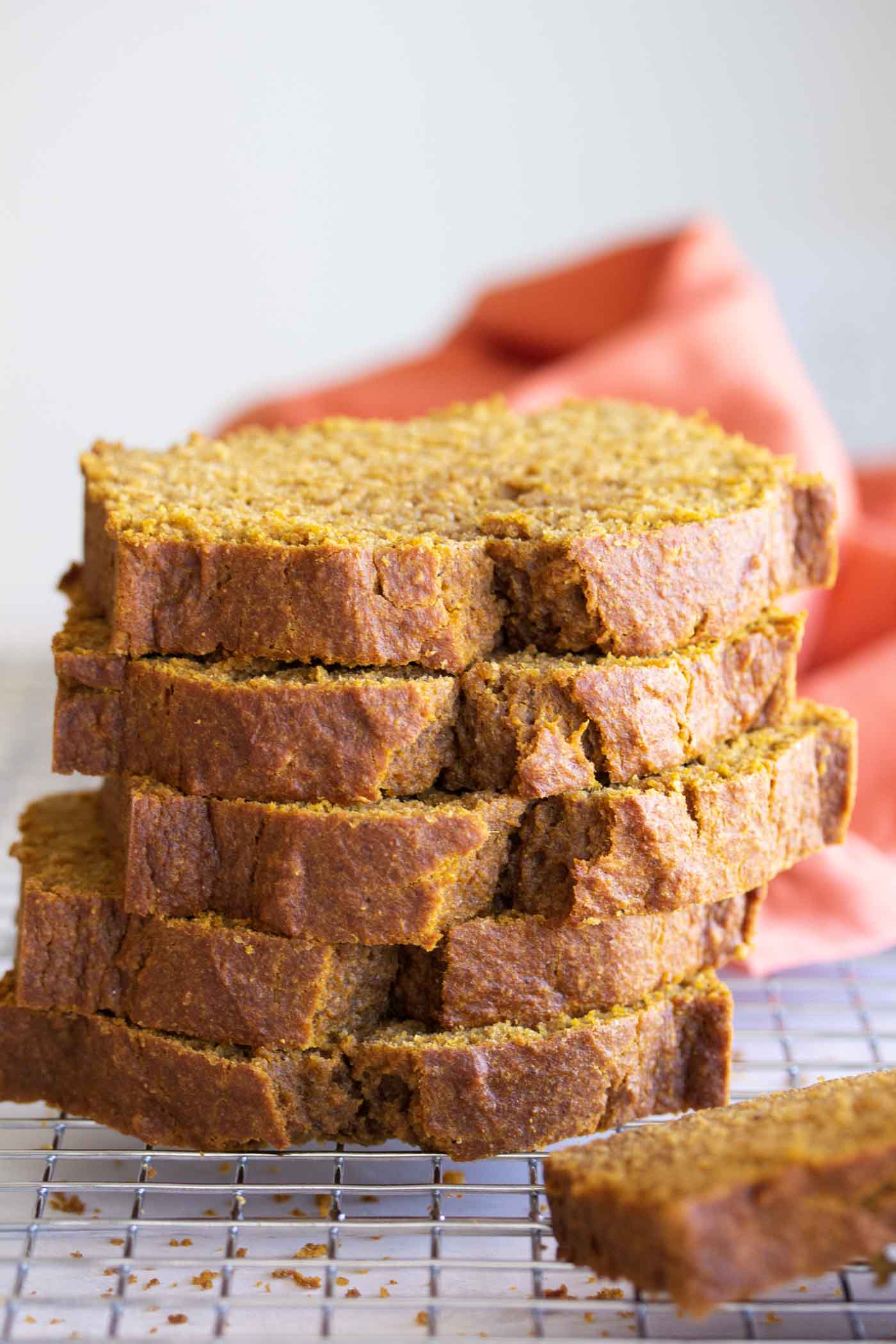 Pumpkin Bread with Warm Spices and Pumpkin Puree