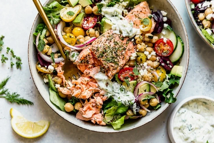 Mediterranean Quinoa Bowl with Salmon