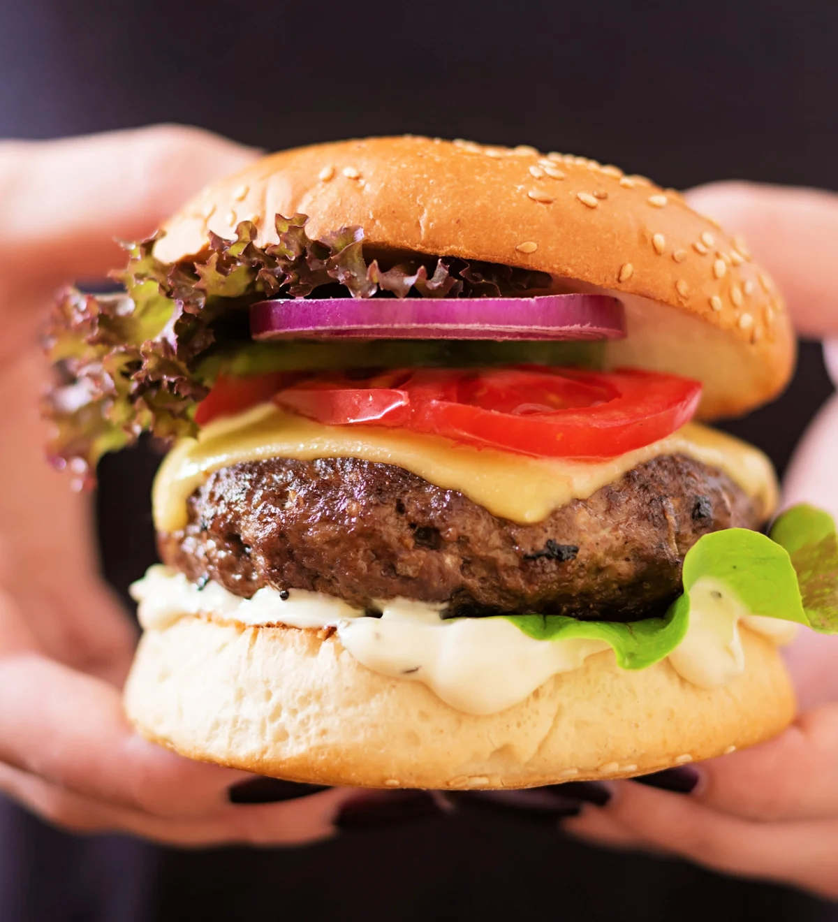 Juicy Homemade Burgers with Savory Worcestershire and Tender Bread Crumbs